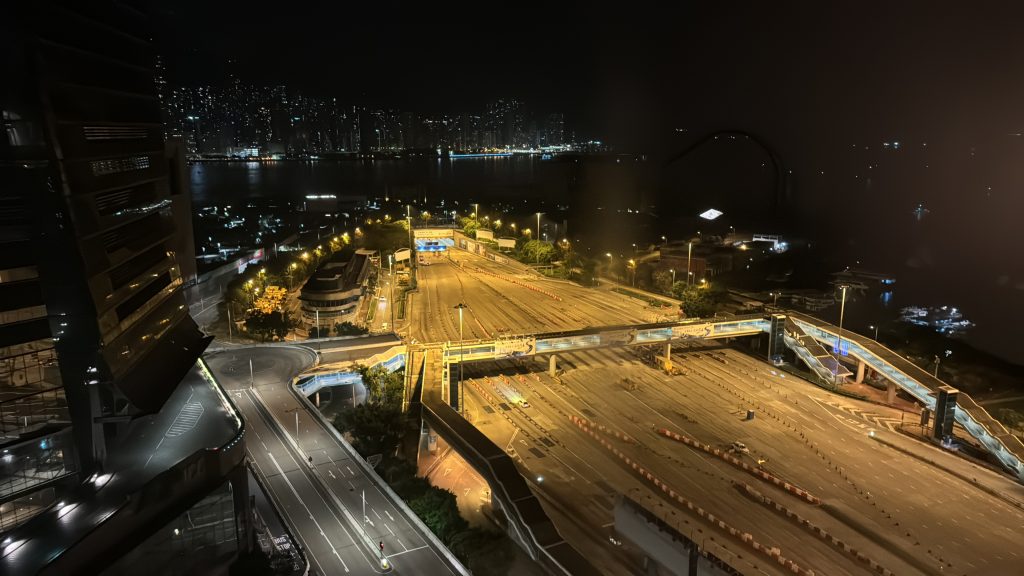 香港 W 酒店的海景房：逃離壓力的心靈綠洲